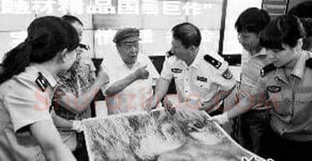 人民币毛泽东头像作者亿元画作失窃被追回