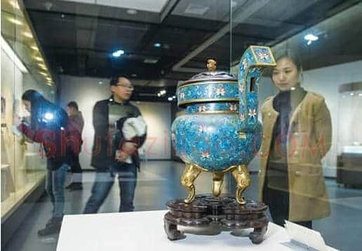 154件回流文物亮相博物馆 收藏家讲心得
