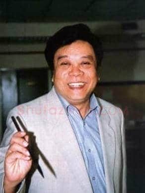 赵忠祥从小好书画