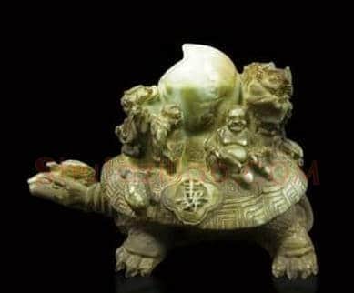赋有神灵和生命的玉摆件