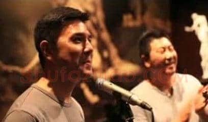 赵普意外现身艺术沙龙