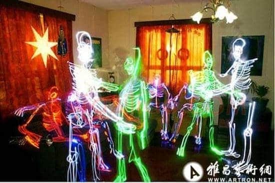 令人咋舌的光绘画艺术