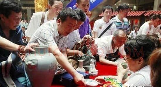 市民拿来藏品鉴定自称值3000万