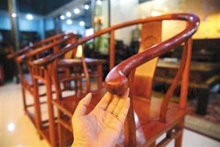 红木市场低迷 企业开始自救