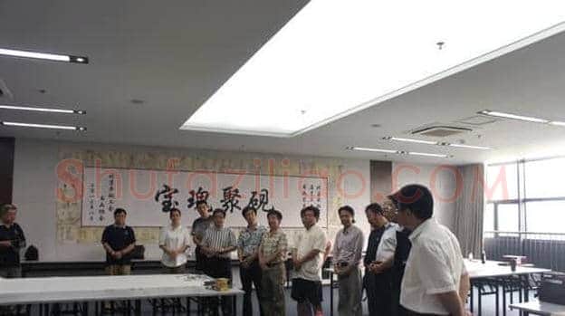 连环画收藏热度不减 业内人士建议谨慎出手